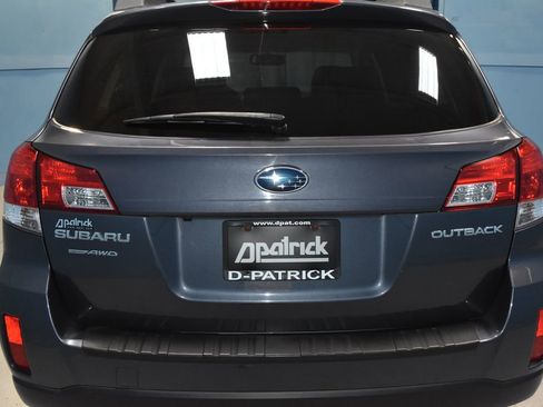 Used 2014 Subaru Outback 2.5i Limited w/ Moonroof Package image 28
