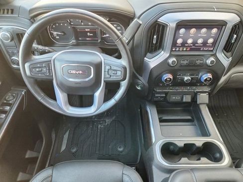 Used 2020 GMC Sierra 1500 SLT image 30