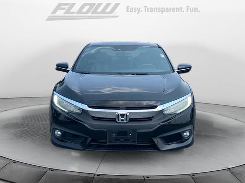 Used 2016 Honda Civic Touring image 3