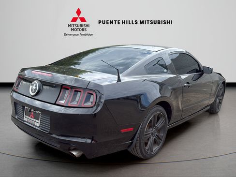 Used 2014 Ford Mustang Coupe w/ V6 Performance Package RWD image 3