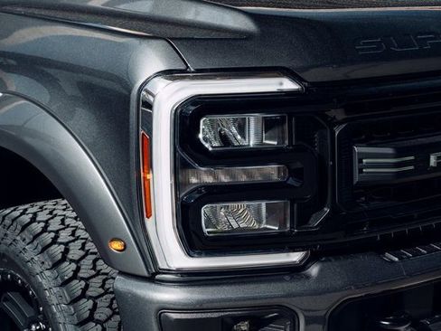 New 2026 Ford F250 Lariat w/ Black Appearance Package AWD/4WD image 5