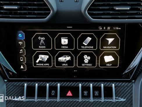 Used 2021 Lamborghini Urus image 25