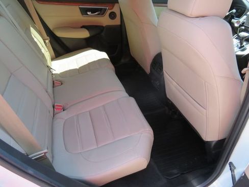 Used 2019 Honda CR-V EX-L image 16