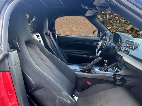 Used 2016 MAZDA MX-5 Miata Sport image 6