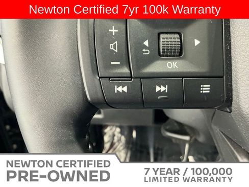 Used 2025 Nissan Rogue SL w/ SL Premium Package AWD/4WD image 40
