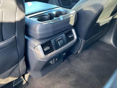 Used 2023 Ford F150 Lariat w/ Equipment Group 502A High image 23