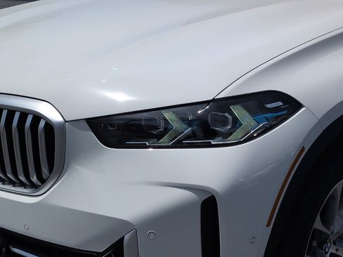 Certified 2025 BMW X5 sDrive40i RWD image 6