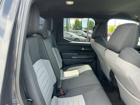 Used 2024 Toyota Tacoma TRD Off-Road AWD/4WD image 18