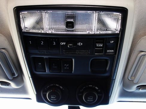 Used 2019 Toyota 4Runner TRD Off-Road Premium image 26