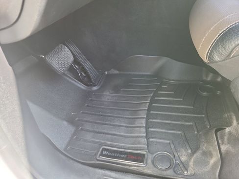 Used 2020 Mercedes-Benz GLS 450 4MATIC image 42