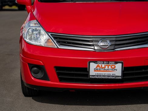 Used 2010 Nissan Versa 1.8 S image 5