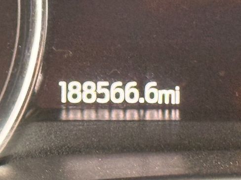 Used 2021 Ford F350 Lariat w/ Lariat Value Package image 23