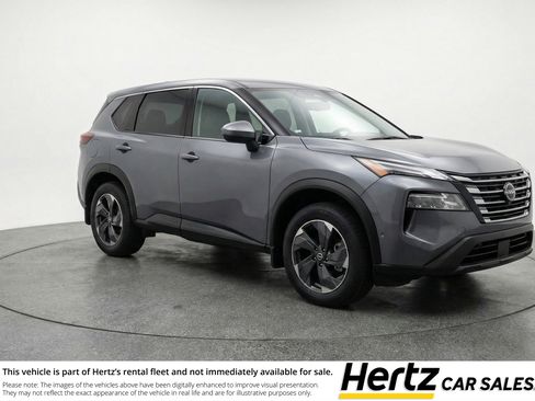 Used 2025 Nissan Rogue SV FWD image 1