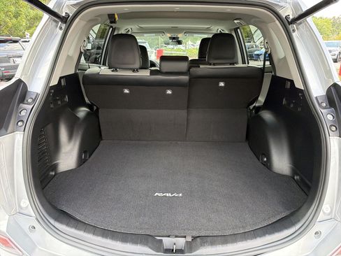 Used 2016 Toyota RAV4 Limited AWD/4WD image 28