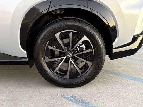 New 2026 Lexus RZ 350e 2WD image 15