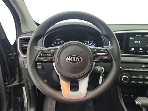 Used 2021 Kia Sportage LX image 12