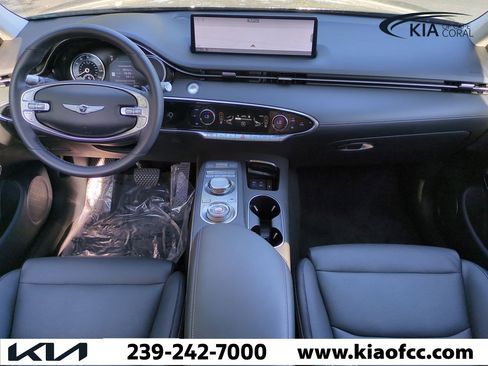 Used 2025 Genesis GV70 2.5T image 14