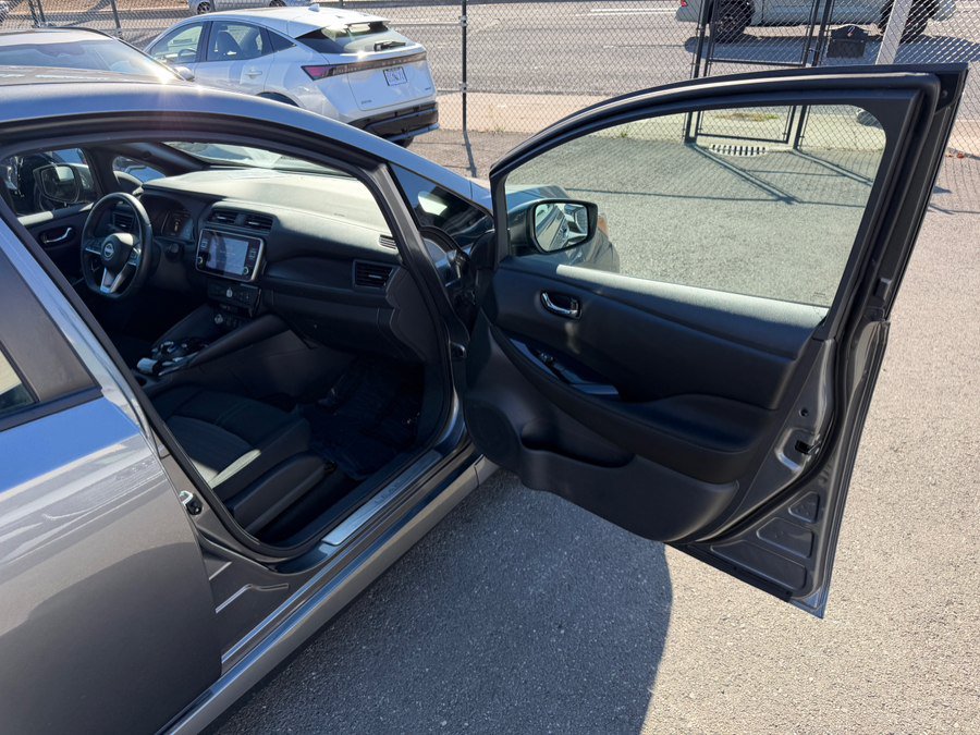 Used 2024 Nissan Leaf SV Plus FWD image 33