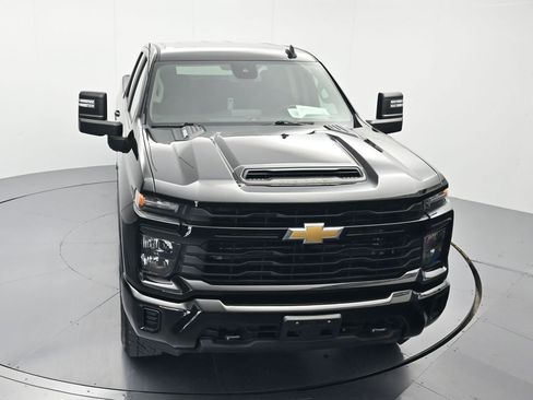 Used 2024 Chevrolet Silverado 2500 Custom w/ Custom Value Package AWD/4WD image 28