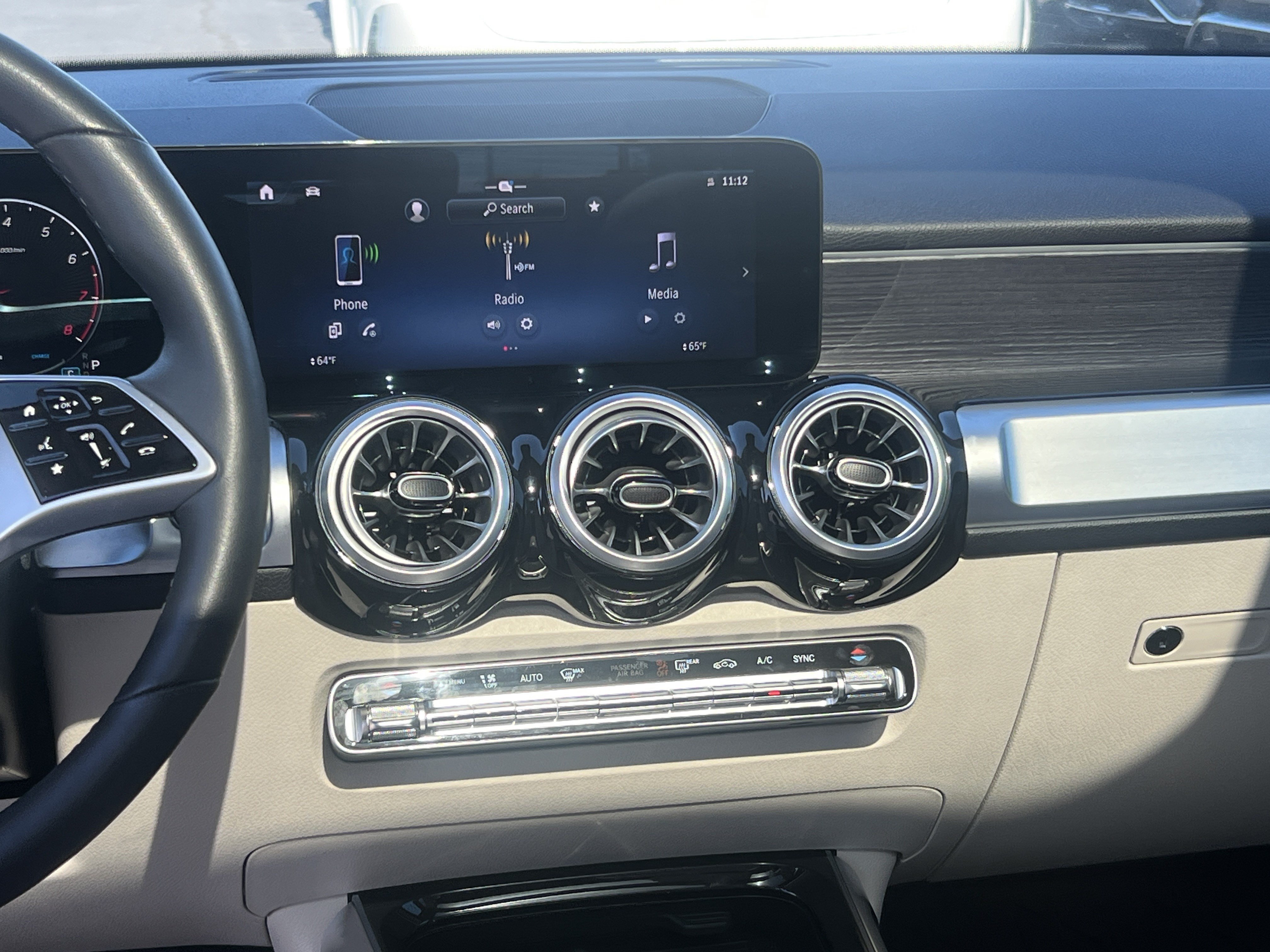 Certified 2026 Mercedes-Benz GLB 250 image 31