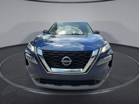 Used 2023 Nissan Rogue SV FWD image 3