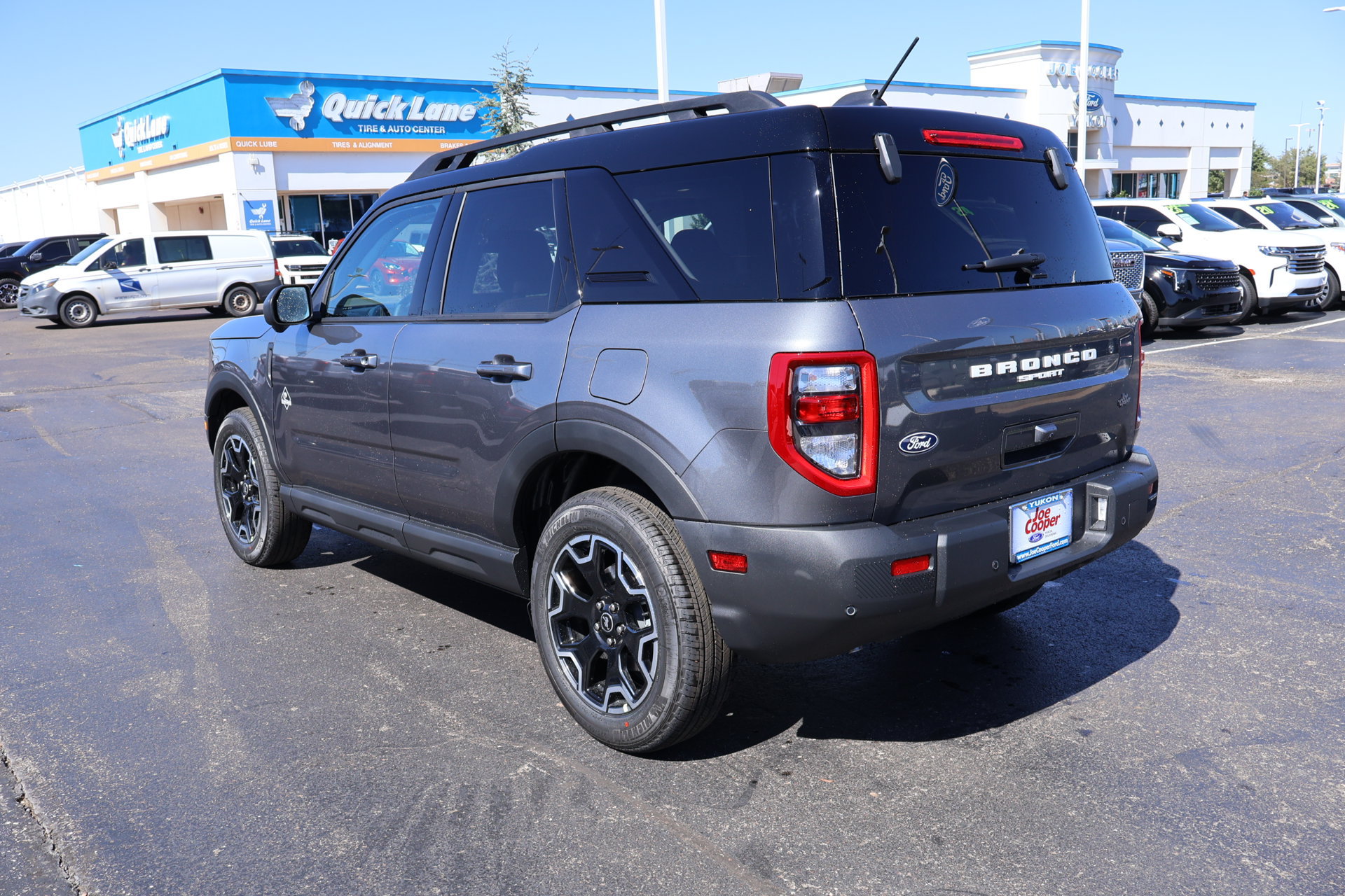 New 2026 Ford Bronco Sport Outer Banks w/ Outer Banks Tech Package+ AWD/4WD image 24