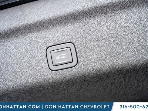New 2026 Chevrolet Suburban LT w/ Comfort Package image 33