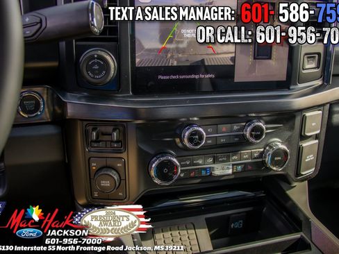 New 2026 Ford F250 Lariat w/ Black Appearance Package AWD/4WD image 50