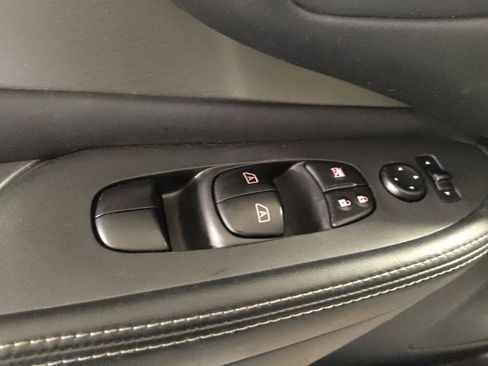 Used 2019 Nissan Murano S FWD image 27