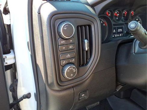 New 2026 Chevrolet Silverado 1500 Custom image 15