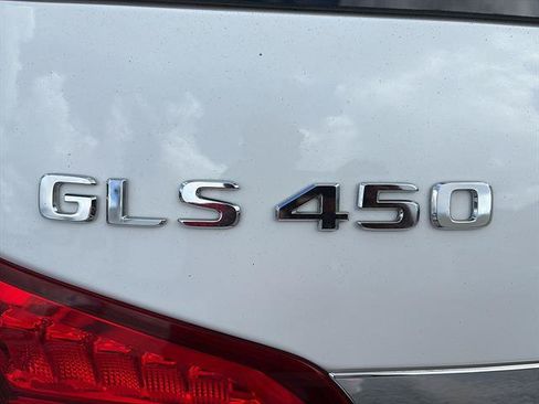 Used 2017 Mercedes-Benz GLS 450 4MATIC image 12
