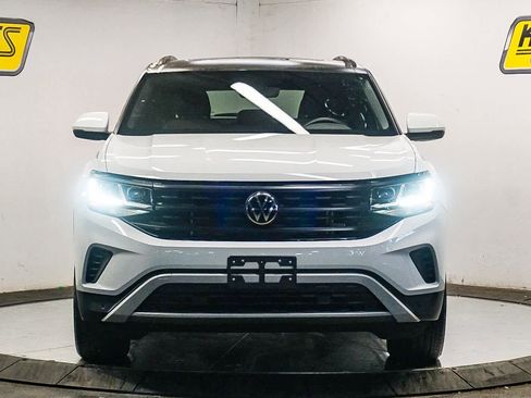 Used 2023 Volkswagen Atlas Cross Sport SE image 6