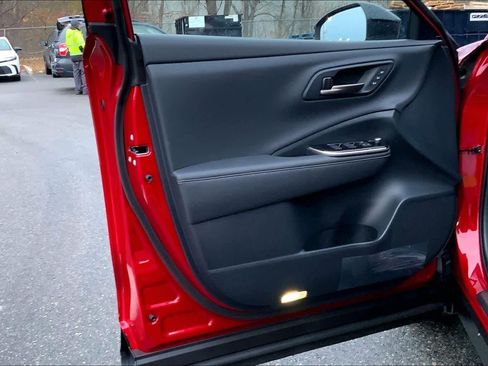 New 2025 Toyota Crown Signia image 10