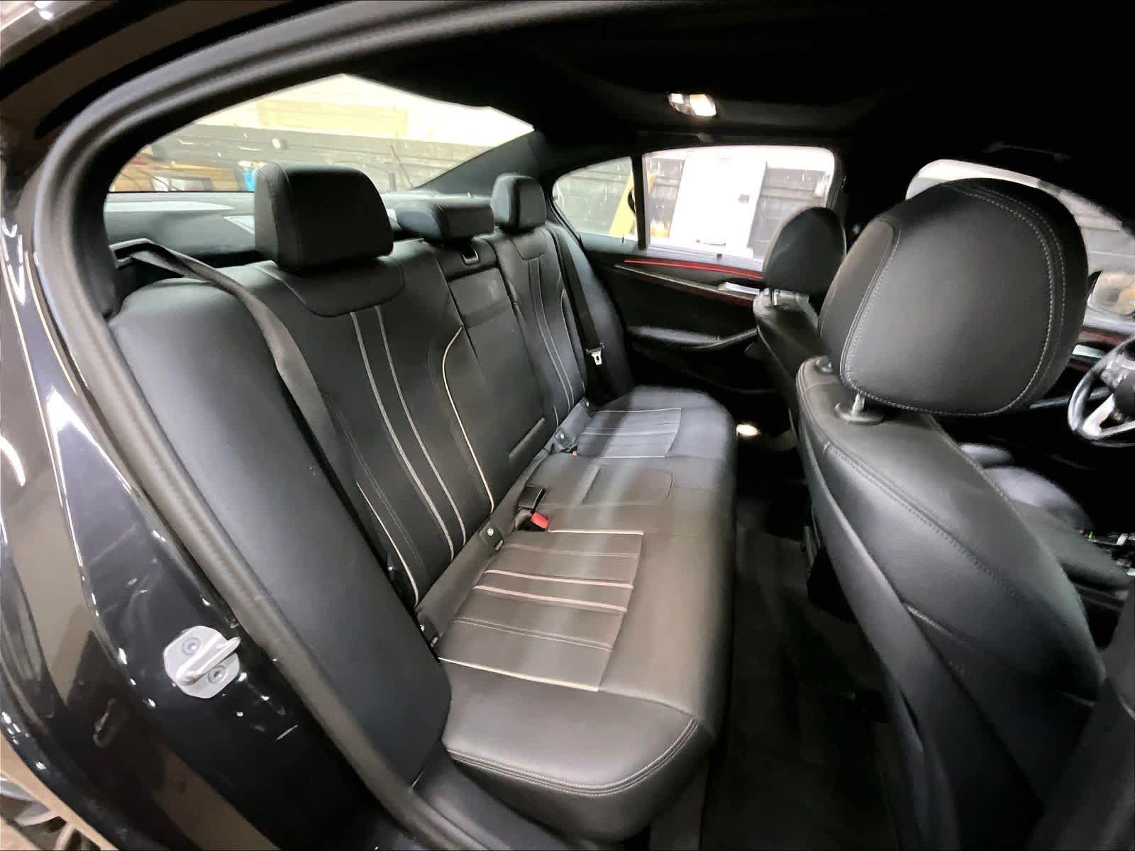 Used 2023 BMW 530i xDrive w/ Executive Package AWD/4WD image 30