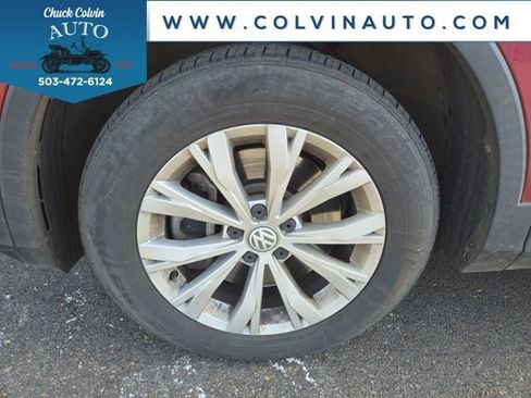 Used 2018 Volkswagen Tiguan SE image 4