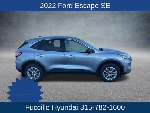 Used 2022 Ford Escape SE w/ Convenience Package image 4