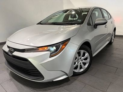 Used 2023 Toyota Corolla LE w/ Carpet Mat Package (TMS)