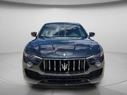 Used 2023 Maserati Levante GT AWD/4WD image 4