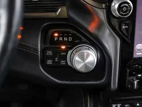 Used 2019 RAM 1500 Limited w/ Advanced Safety Group AWD/4WD image 31