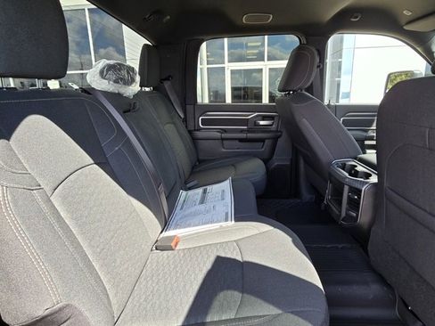 New 2025 RAM 2500 Big Horn image 8