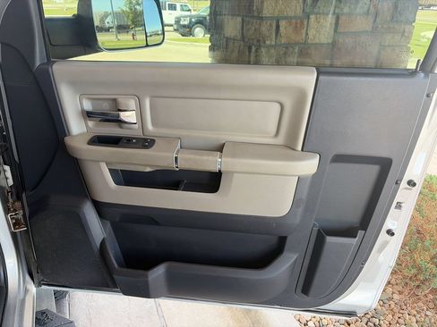 Used 2010 Dodge Ram 2500 Truck SLT w/ Cold Weather Pkg AWD/4WD image 14