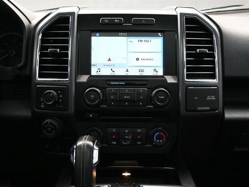 Used 2016 Ford F150 XLT w/ Equipment Group 302A Luxury AWD/4WD image 17