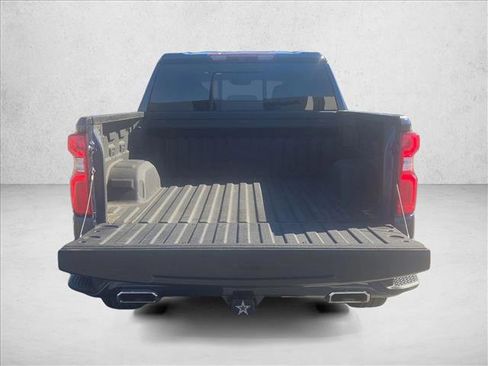 Used 2022 Chevrolet Silverado 1500 High Country w/ High Country Premium Package image 6