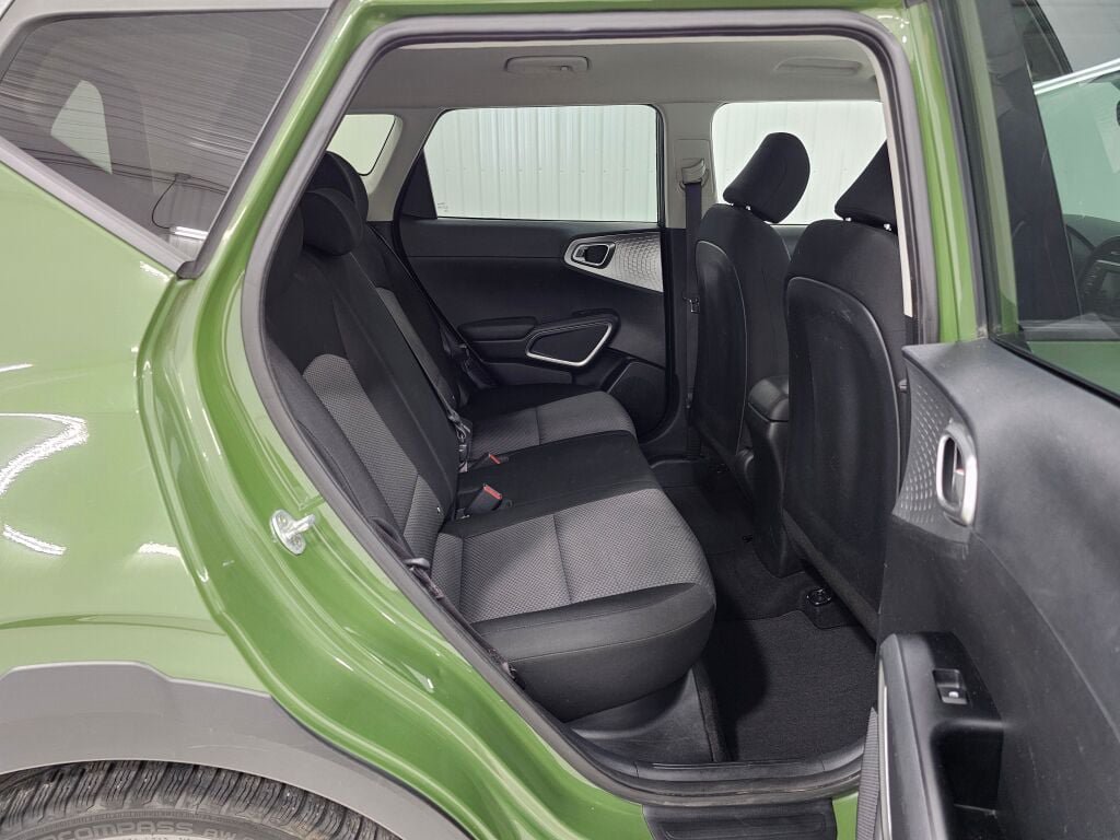 Used 2020 Kia Soul X-Line FWD image 16
