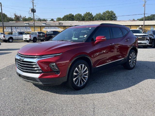 Used 2025 Chevrolet Blazer Premier w/ Driver Confidence II Package FWD image 9