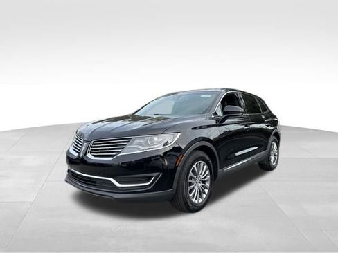 Used 2018 Lincoln MKX Select w/ Select Plus Package image 2