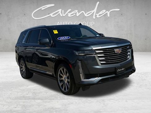 Used 2021 Cadillac Escalade Premium Luxury Platinum RWD image 2