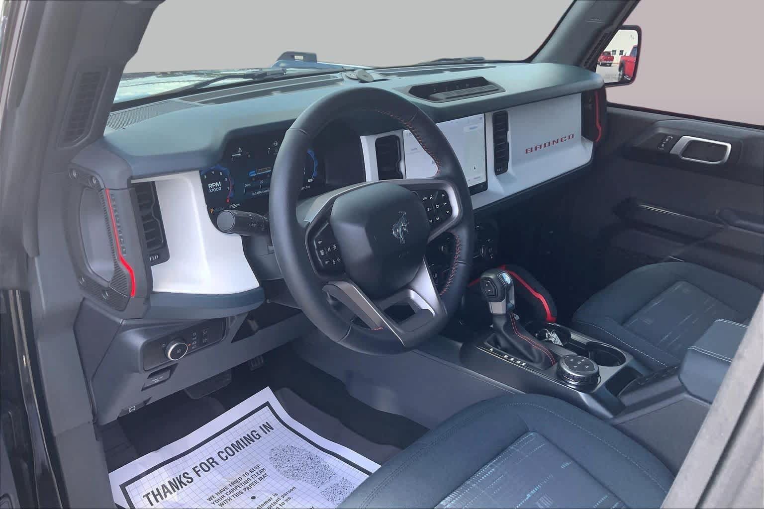 Certified 2026 Ford Bronco Heritage Edition AWD/4WD image 17