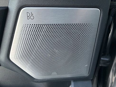 Used 2023 Ford F150 Lariat w/ Equipment Group 502A High image 26