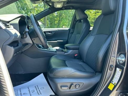 Certified 2024 Toyota RAV4 XSE AWD/4WD image 17
